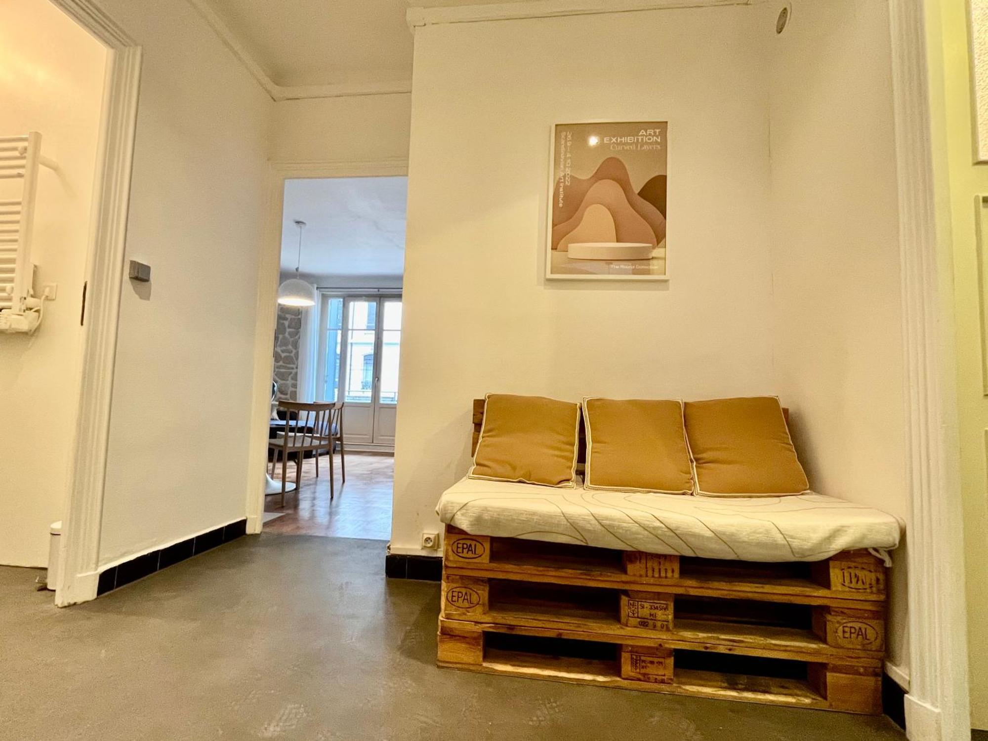 Suite Corneille Lyon Exterior photo